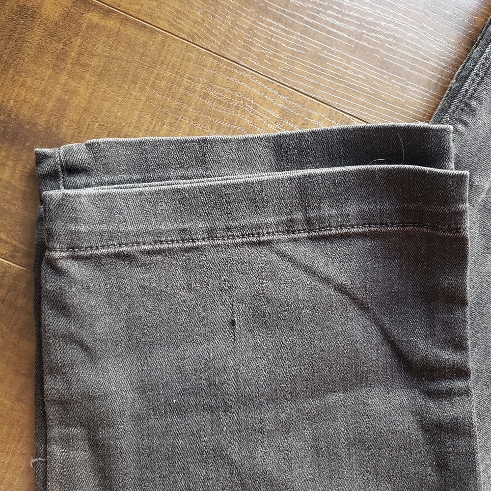 Gap crop capris - Picture 5 of 9